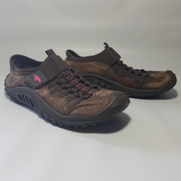 rocket dog walking boots